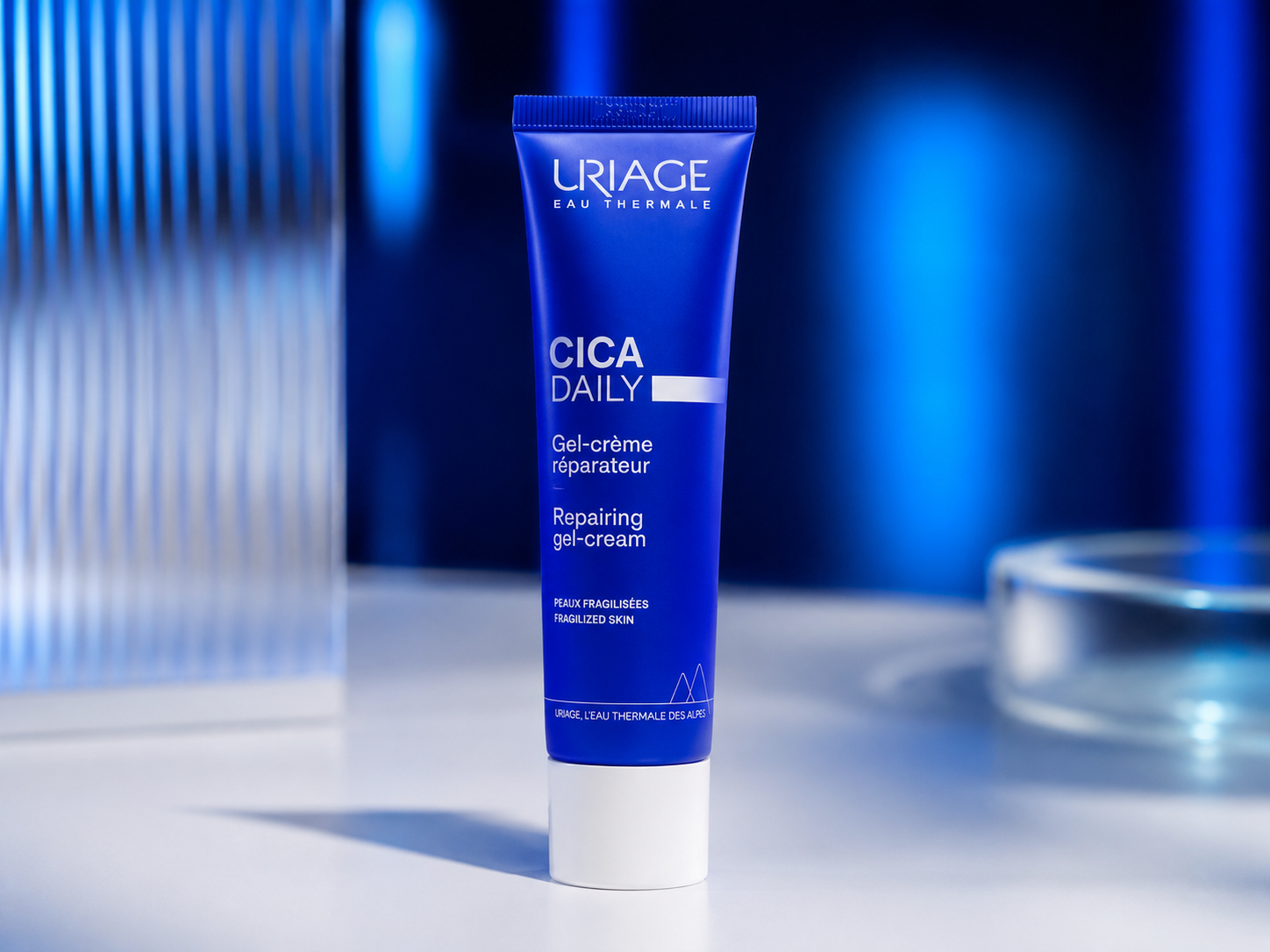 pd uriage repairing face moisturizer